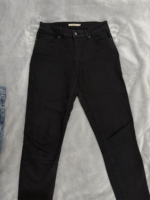 Levi's два чифта чисто нови дънки