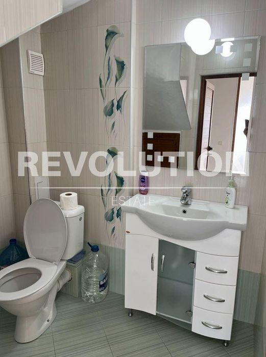 Къща в района на  м-т Траката!