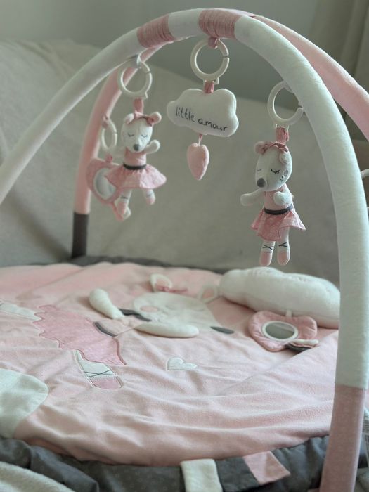 Детский развивающий коврик для малышей