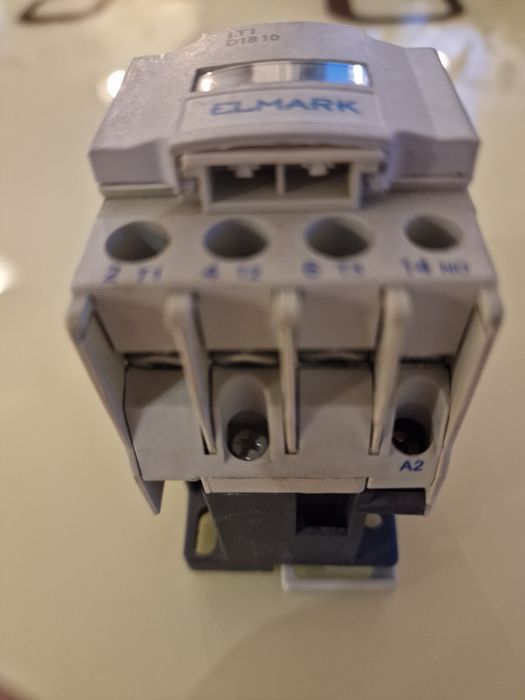 Contactor trifazic 18A