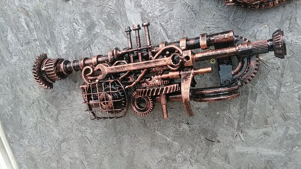 Trompeta sculptura din fier reciclat.Obiect decorativ Steampunk
