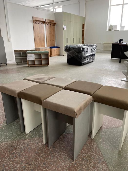 Продам абсолютно новый табуретки