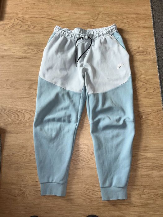 pantaloni nike tech vintage