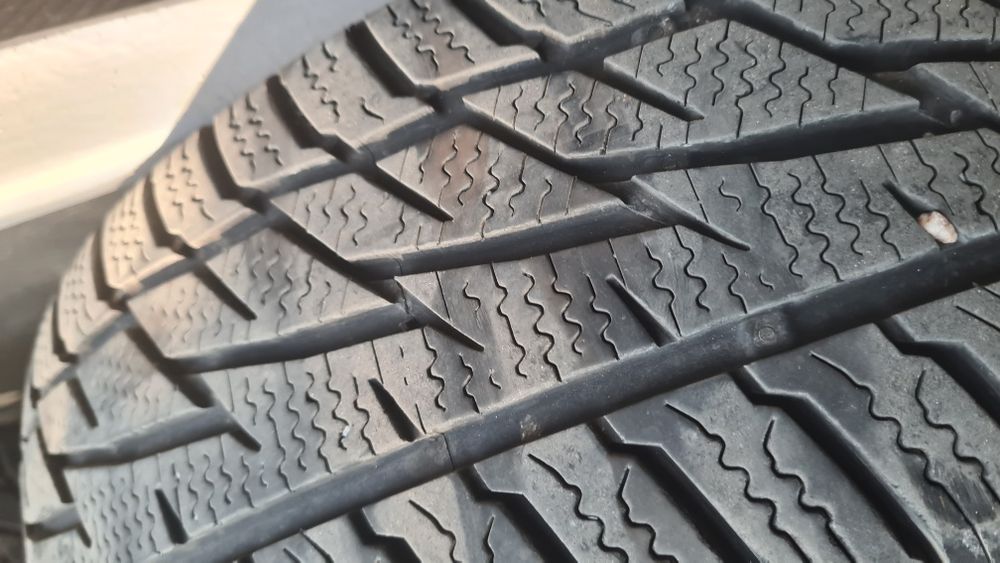 Set roti Seat Ibiza 185/65 R15 M+S * 5x112