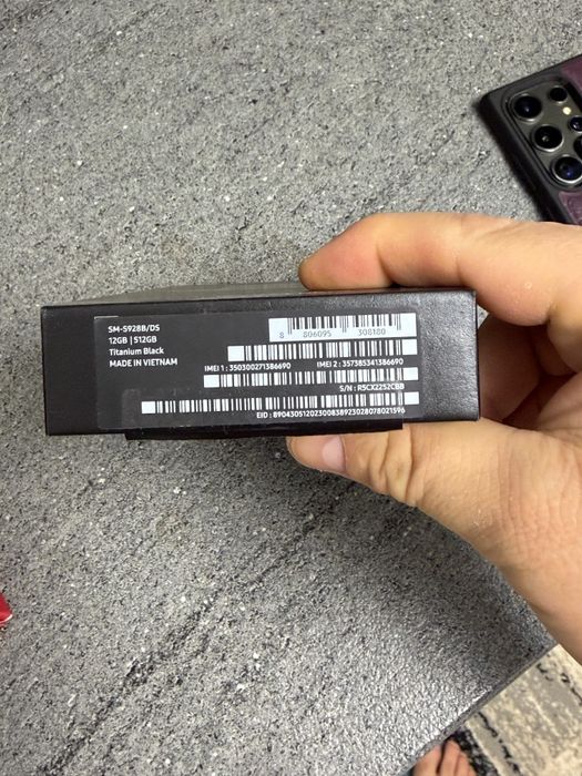 Vand Samsung S24 Ultra 512 gb