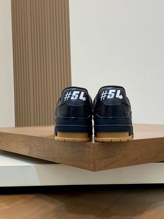 Adidasi Loui Vuitton , calitate premium , pe comand , noi , 43