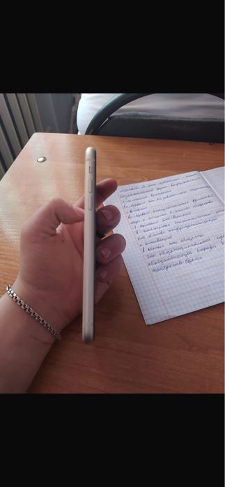 Продам айфон 11 128гб