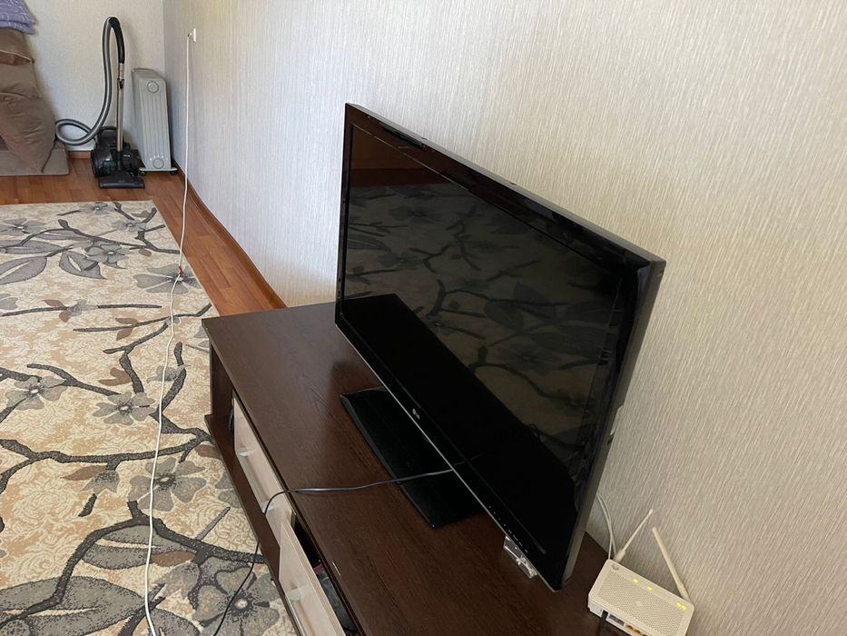 Продам телевизор