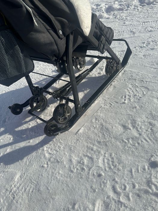 Зимние санки коляска