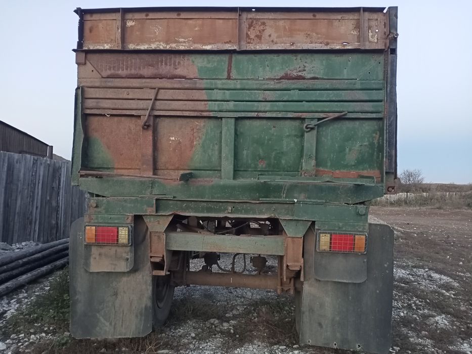 Продам прицеп самосвал