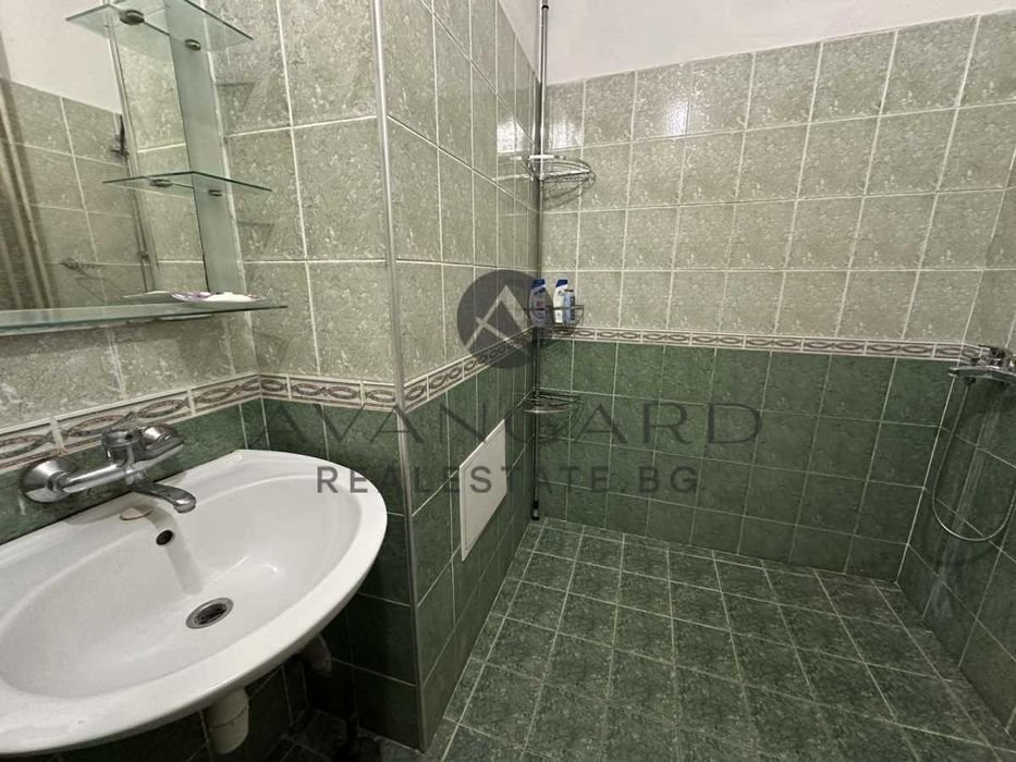 Продава се Тристаен апартамент в Пловдив, Център - 72 кв.м за 2081 €/кв.м - Снимка #11