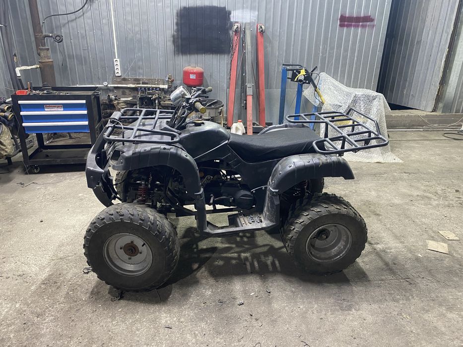Продам квадроцикл 150кубиков