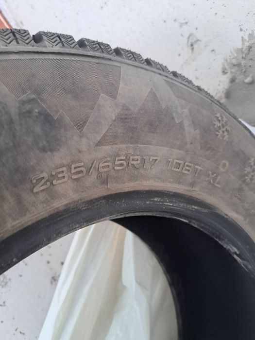 Зимние шины R17 Haida