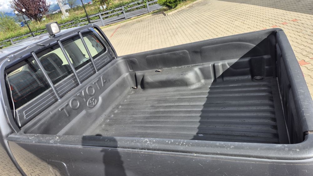 Toyota Hilux 2.5 D-4D Extra Cab – 2010 – 120 CP