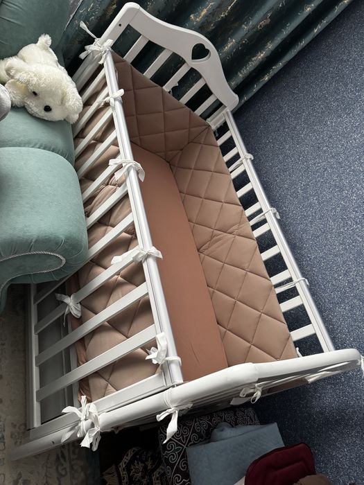 Манеж-кроватка