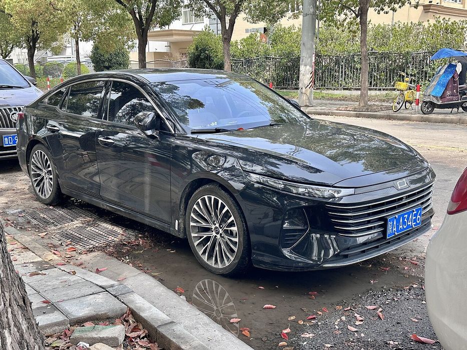 BESTUNE B70 Qora Facelift