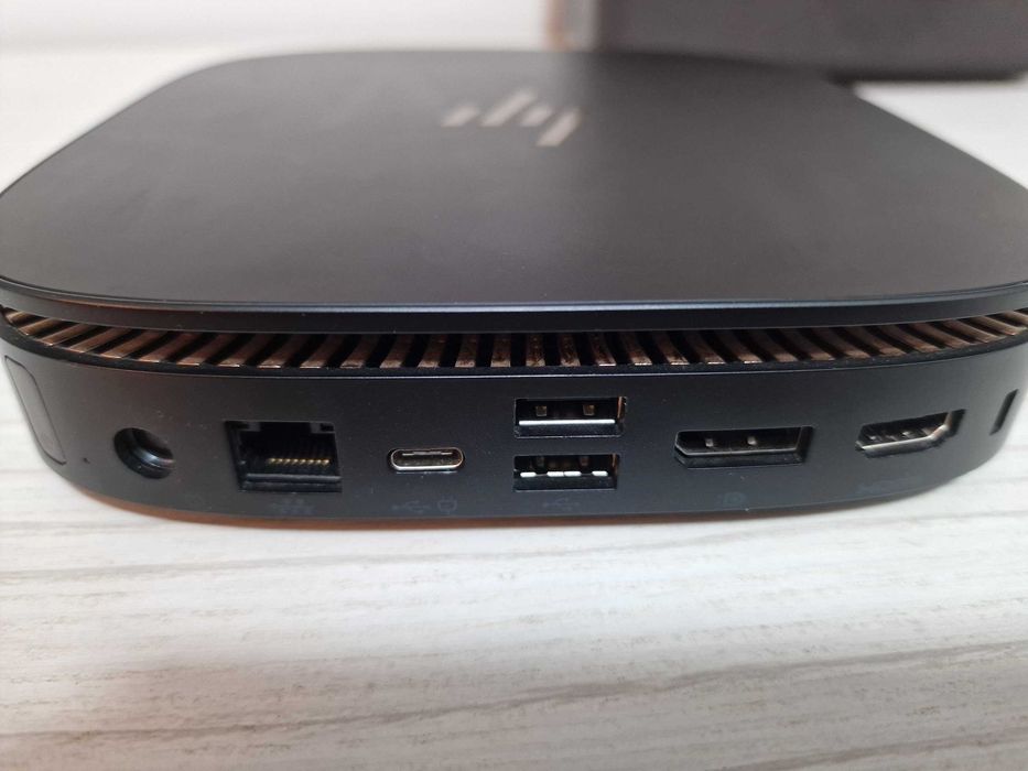 Mini PC Elite Slice + difuzoare B&O