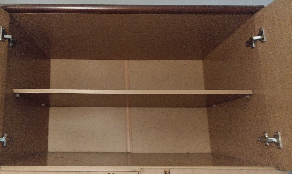 Подарявам легло и другите мебели на снимките