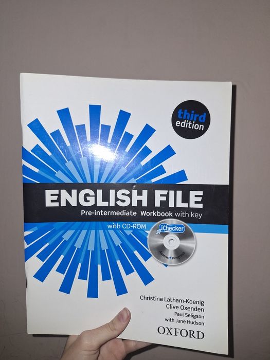 книга по английскому Third Edition Pre-Intermediate