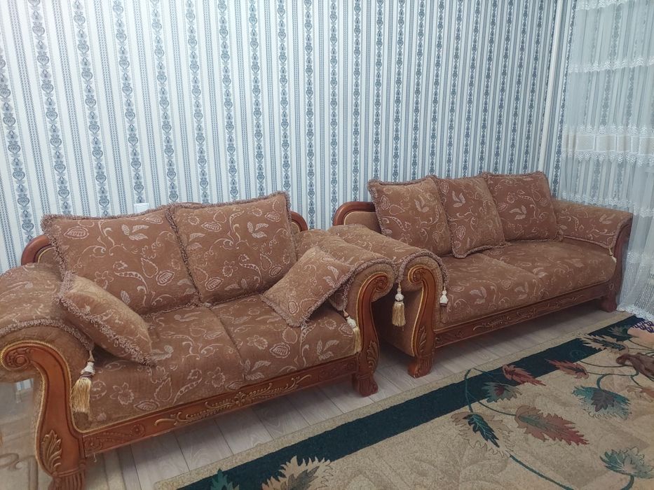 Продам диван в отличном состоянии