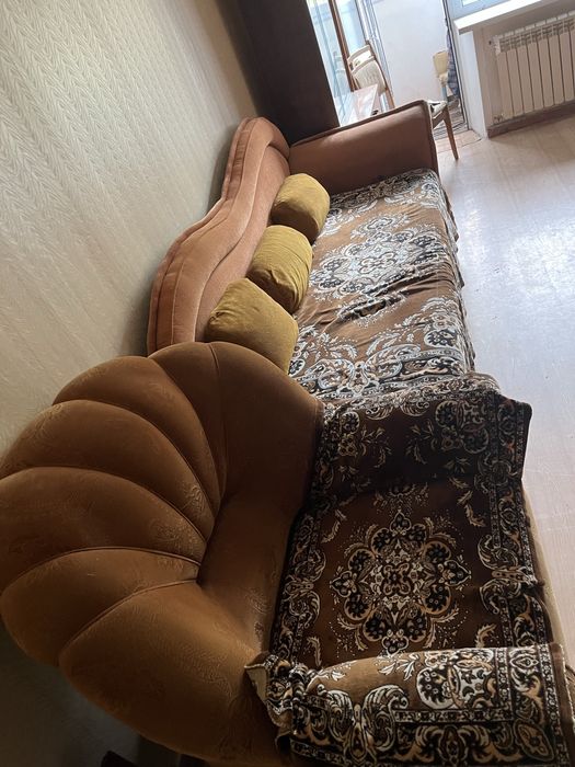 Отдам даром старый мебель на дрова