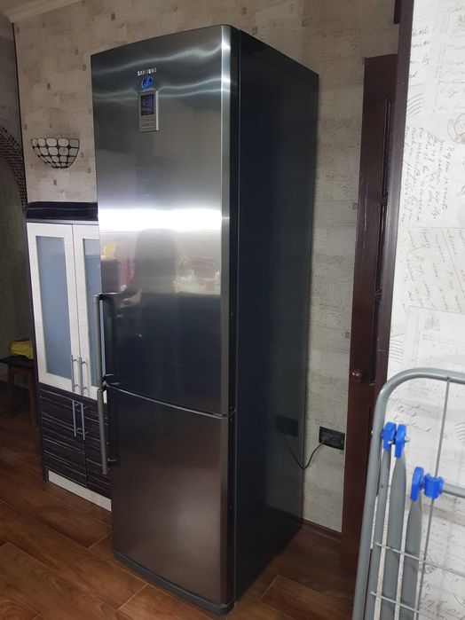 Холодильник Самсунг