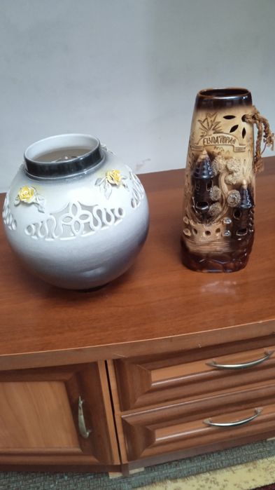 Декоративная ваза