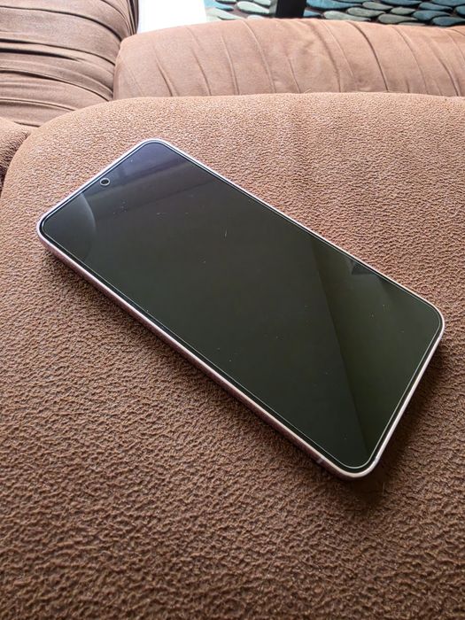 Телефон Samsung S23