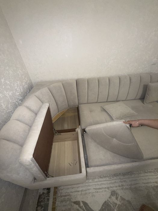 Продам кухонный уголок