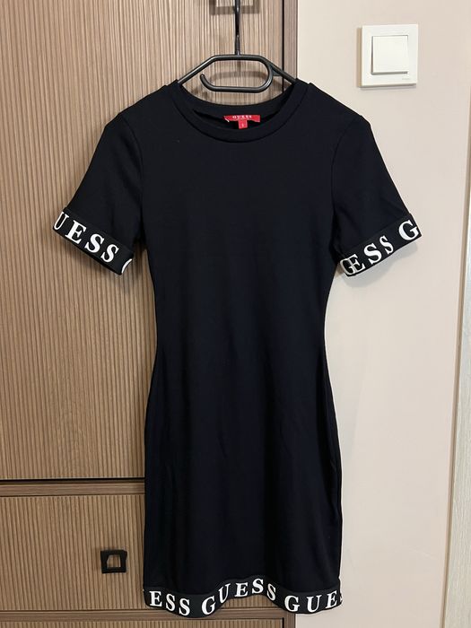 Черна Рокля Guess