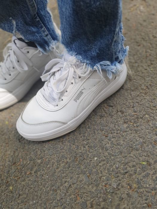 Pantofi puma purtati