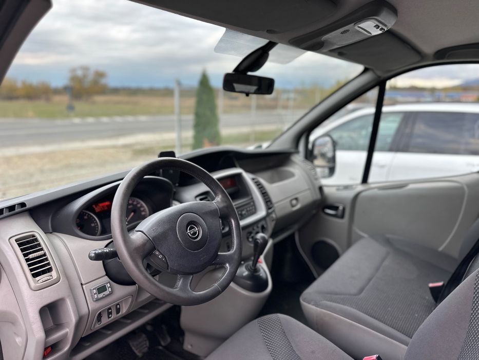 Opel vivaro 2.0cdti AUTOMAT Garantie Rate