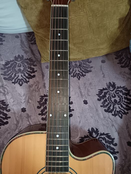 12-струнная гитара Adagio