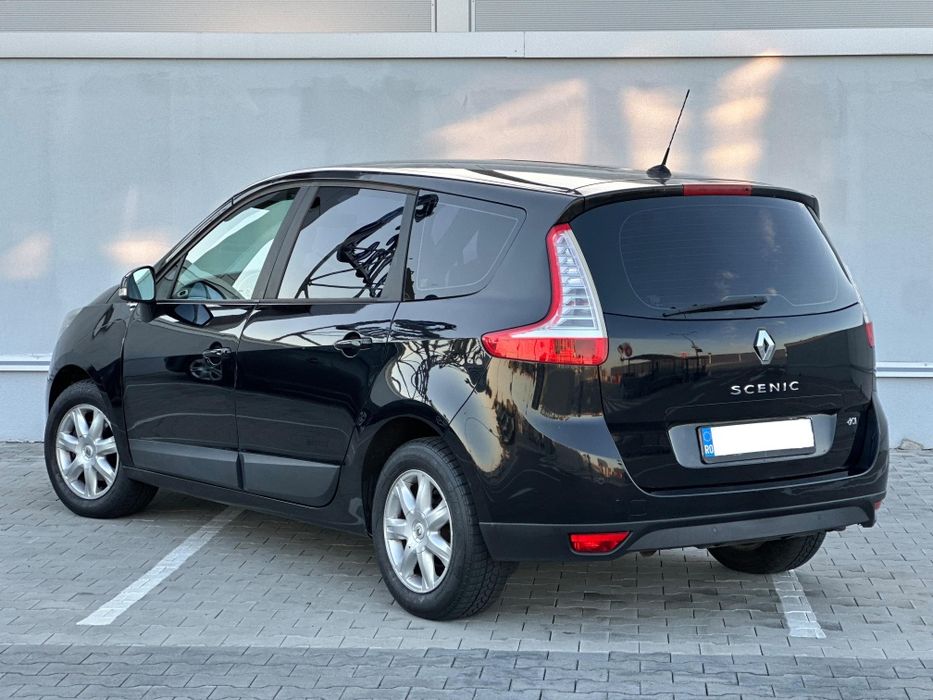 RENAULT Grand Scenic 2013 — imagine 3