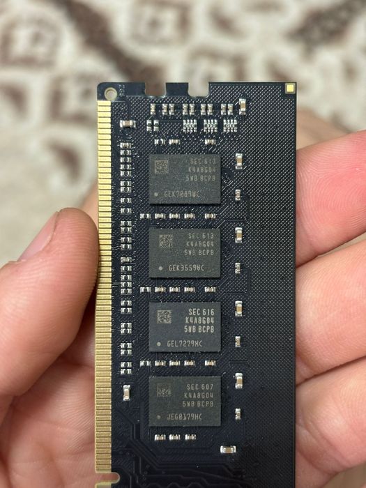 Продается опертивная память