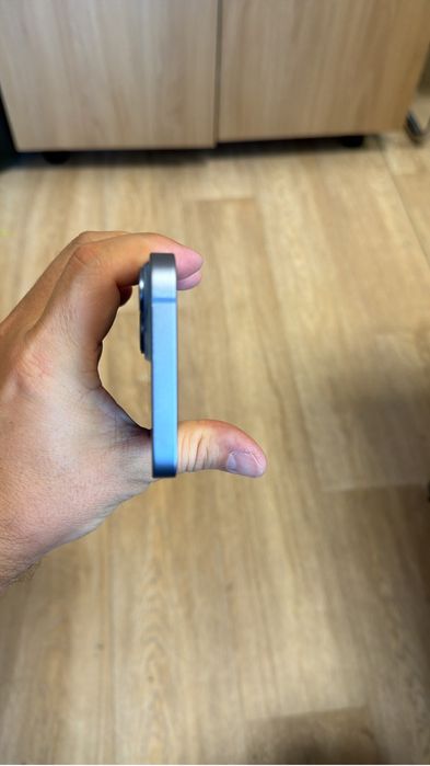 Iphone 14 коробка имеется