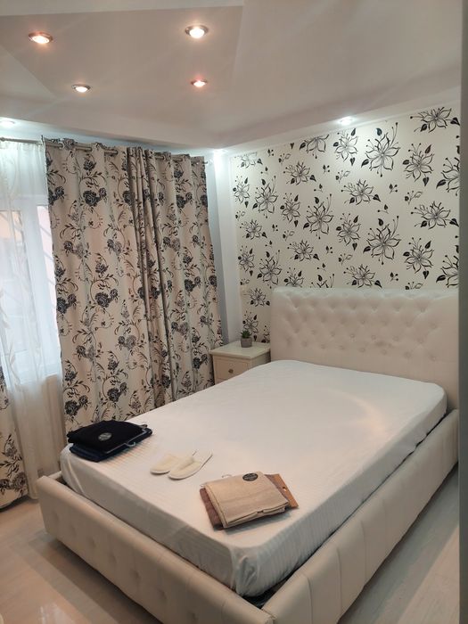 DE  ÎNCHIRIAT  / Apartament 2  Camere  IN  REGIM   HOTELIER