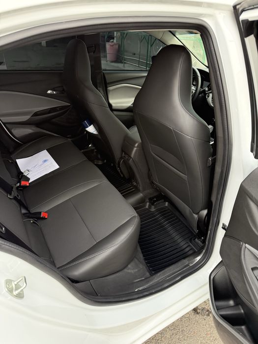 Onix premier 6 pozitciya full sotiladi