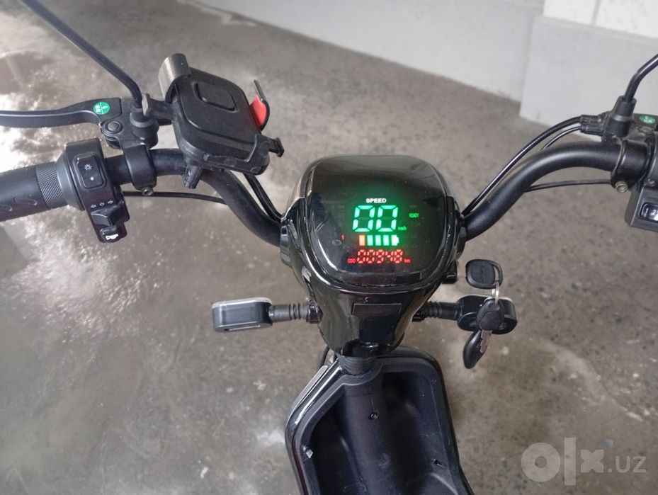 BOSHIJEA elektr skuter sotiladi