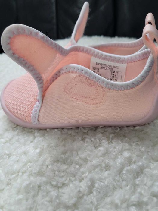 Розови пантофи 23 номер