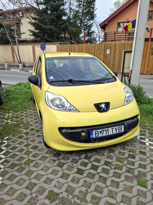 Vând peugeot 2007 benzina