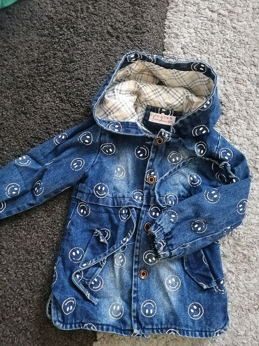 Продам детскую верхнюю одежду