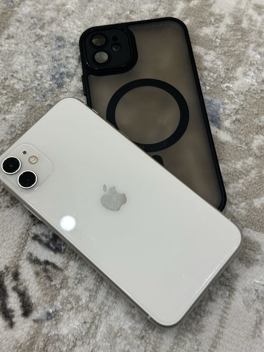 Продается айфон 11 ( 2 симочный)