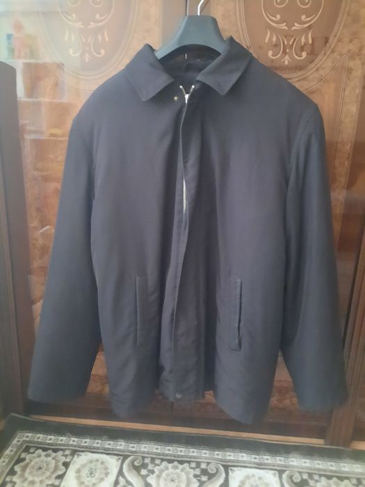 Продам мужскую куртку пиджак (теплая)