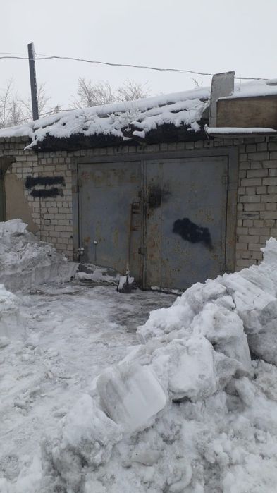 Продам гараж на юностье. 6*3