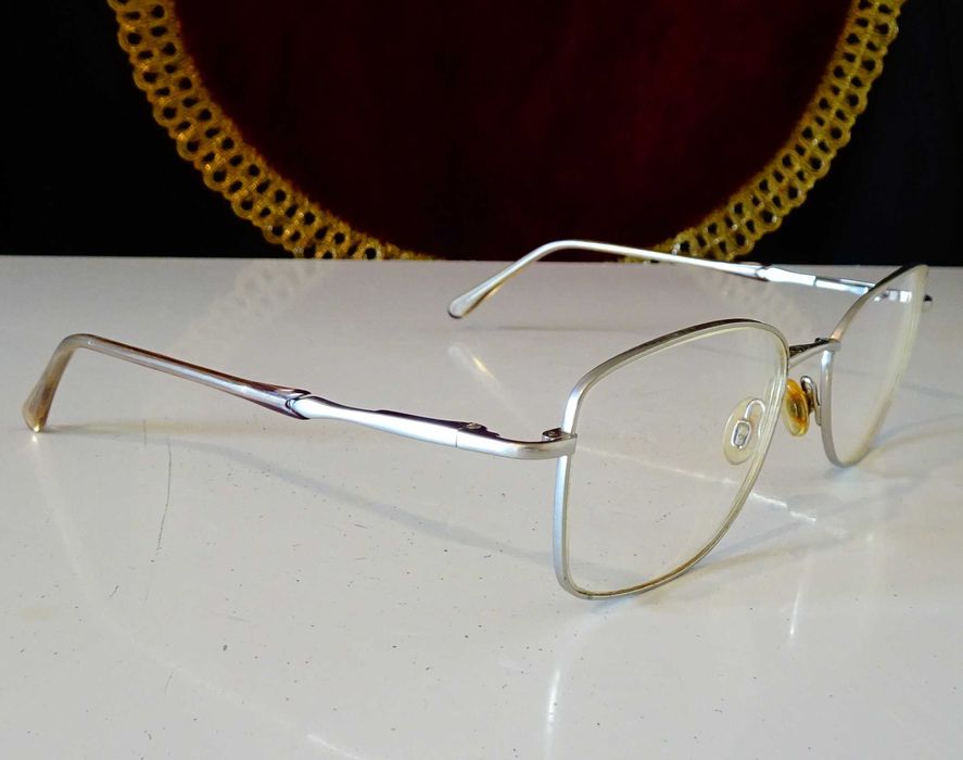 Диоптрични рамки Studioline с френски стъкла,плюс 0.75.