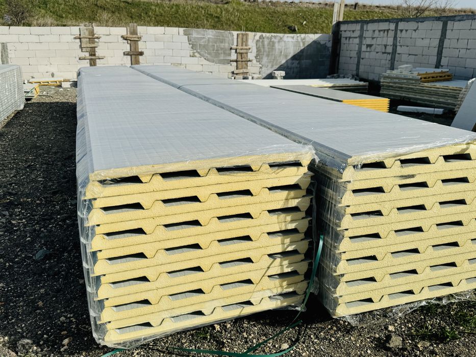 Panouri sandwich 4 cm perete , acoperis