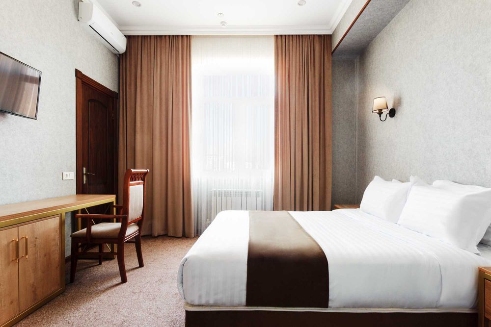 Western Hotel - Markazda qulay turar joy