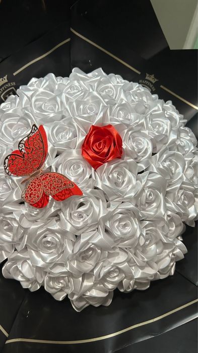 Цветы атласных лент 51 шт