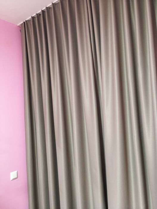Два броя завеси от качествен блекаут
